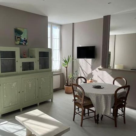 Superbe Appartement Plein Centre Millau Exteriör bild